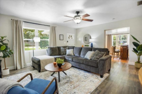 2 Miles to UF & DT - Pergola Fire Pit Game Room